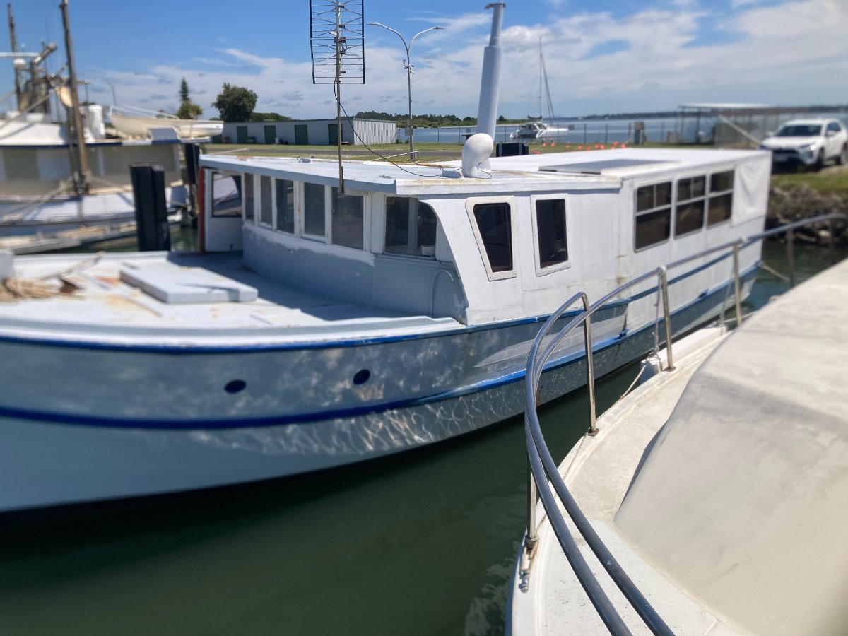 Trawler 43ft Caterpillar Diesel (yamba Nsw) Power Boats Boats Online