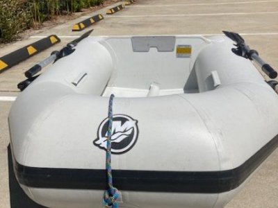 Mercury 200 Dinghy 2.00m rubber inflatable Yamaha 2.5 H/P 4 stroke