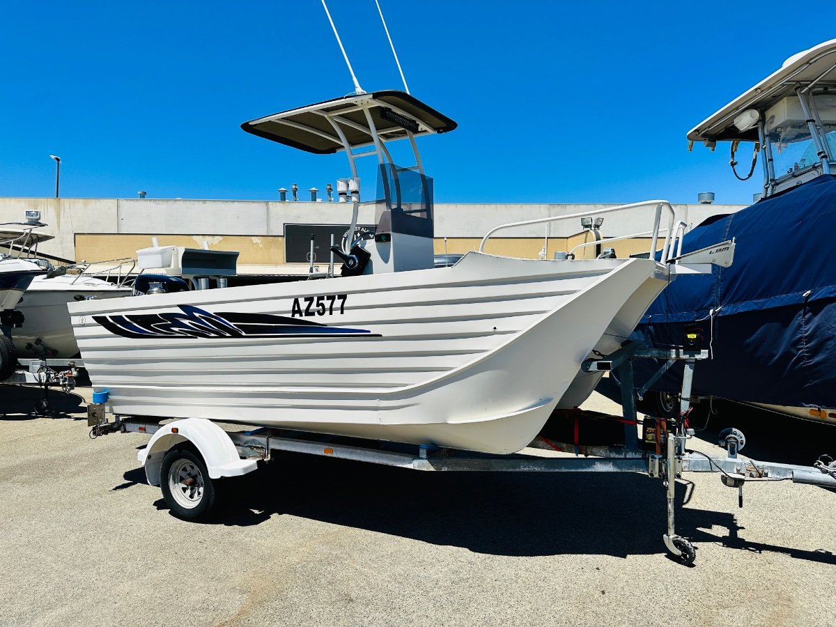 ster 4.7 Twinfisher Very Neat And Tidy Brand New Suzuki 90hp 4 Stroke Trailer Boats Boats