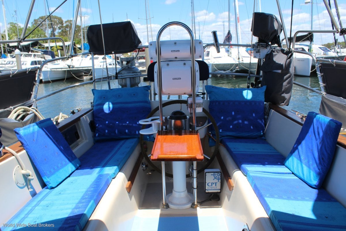 Island Packet 38 Sailing Boats Boats Online for Sale Fibreglass