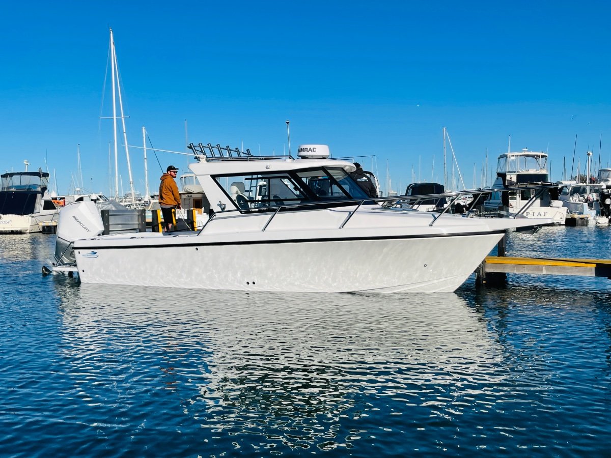 Bbwa Venom Striker 24 Hard Top Demo Hours Trailer Boats Boats Online bbwa-venom-striker-24-hard-top-demo-hours-trailer-boats-boats-online