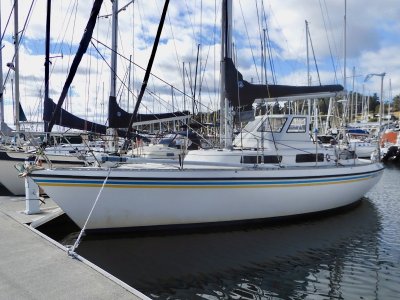 Jarkan 10.5 NEW RIGGING, MANY UPGRADES, EXCELLENT CONDITION!