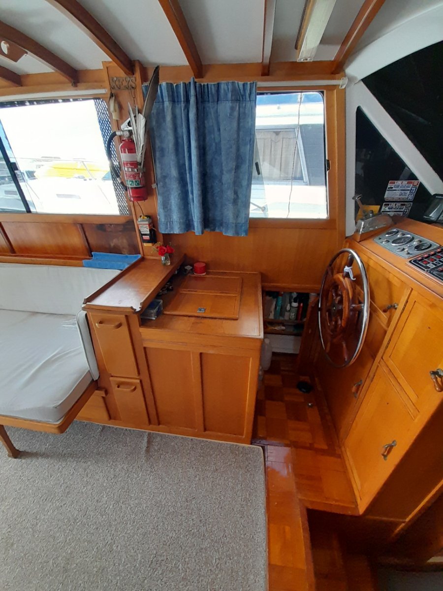 Vindex 32 Flybridge Power Boats Boats Online for Sale Ply/ply