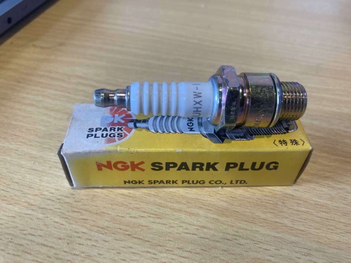 NGK Spark Plug BUHXW-1