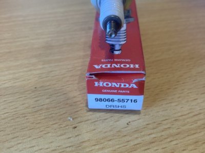 HONDA Spark Plug 98066-55716 DR5HS