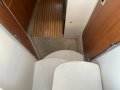 Bayliner 2855 Ciera Sports Cruiser " 2 Double beds ":Steps down into Saloon