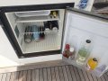 Riviera 4000 Offshore Hardtop Platinum Series:Bar fridge
