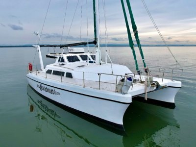 Simpson Cloud 10.5 Extended Catamaran