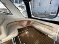 Chaparral 370 Signature Sports Cruiser