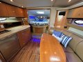 Chaparral 370 Signature Sports Cruiser