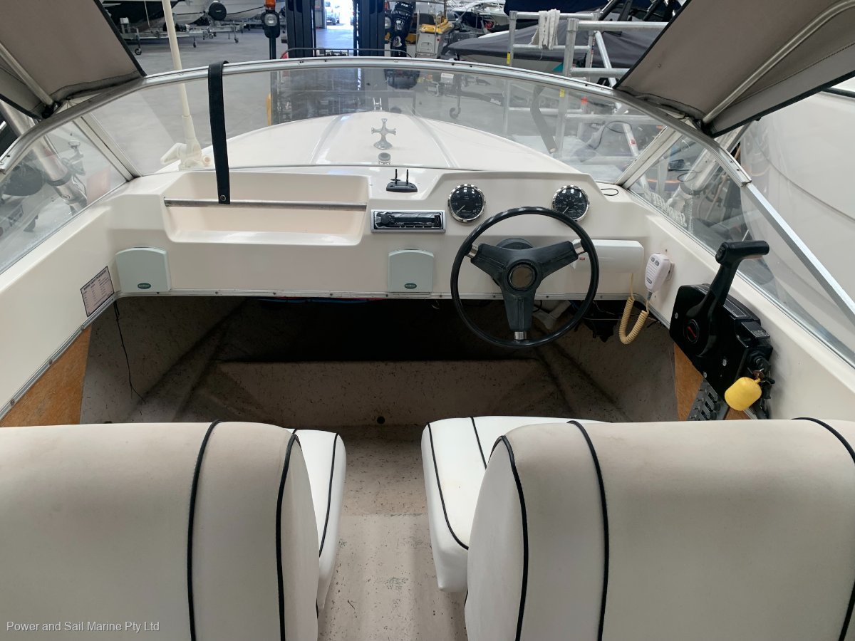 Haines Hunter V16r For Sale Power and Sail