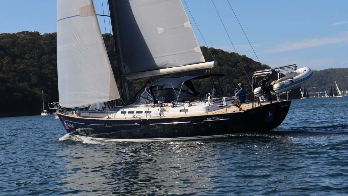 sailing yacht beneteau 57
