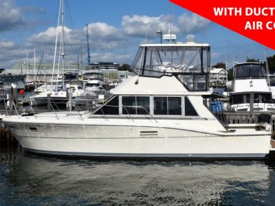 Mariner 3800 Flybridge Cruiser - NOW REDUCED - WITH DUCTED AIR CONDITIONING