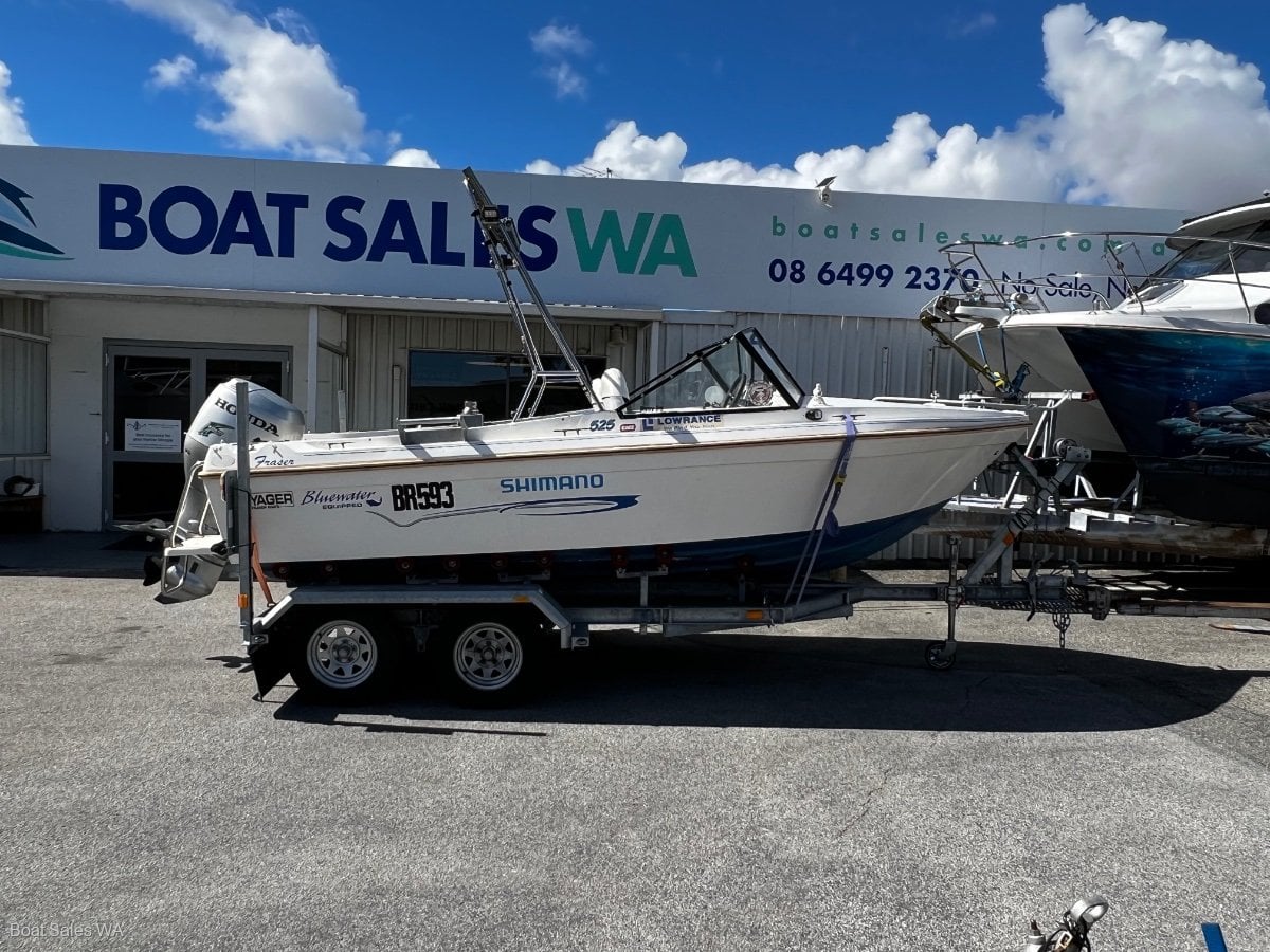 Fraser 525 Runabout 2001 Model 75hp Honda Four Stroke. Trailer Boats