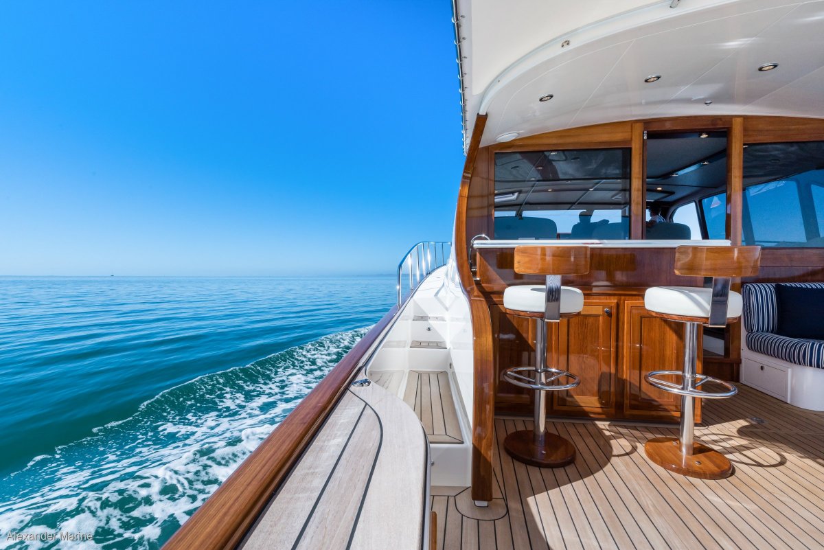 Palm Beach Motor Yachts 65 Sedan Power Boats Boats Online for Sale