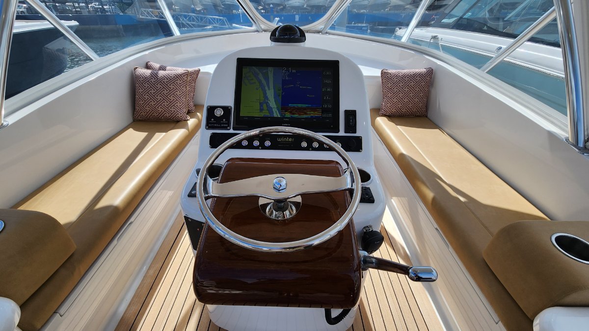 Winter Custom Yachts 30 Express For Sale Short Marine