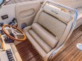 Chris Craft Launch 32 Heritage Edition