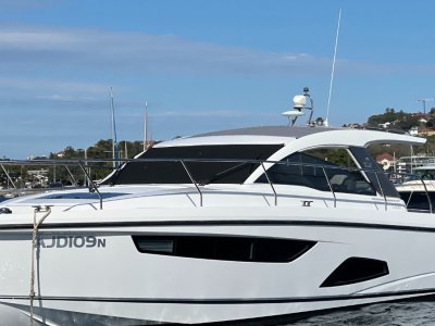 Sealine S330 - Price Reduced