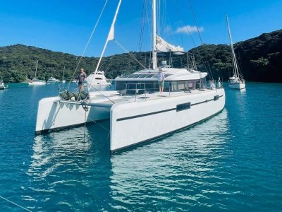 Lagoon 52 Flybridge Superb condition, with all factory upgrades