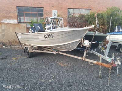 Stacer 390 Seasprite Great river fisher