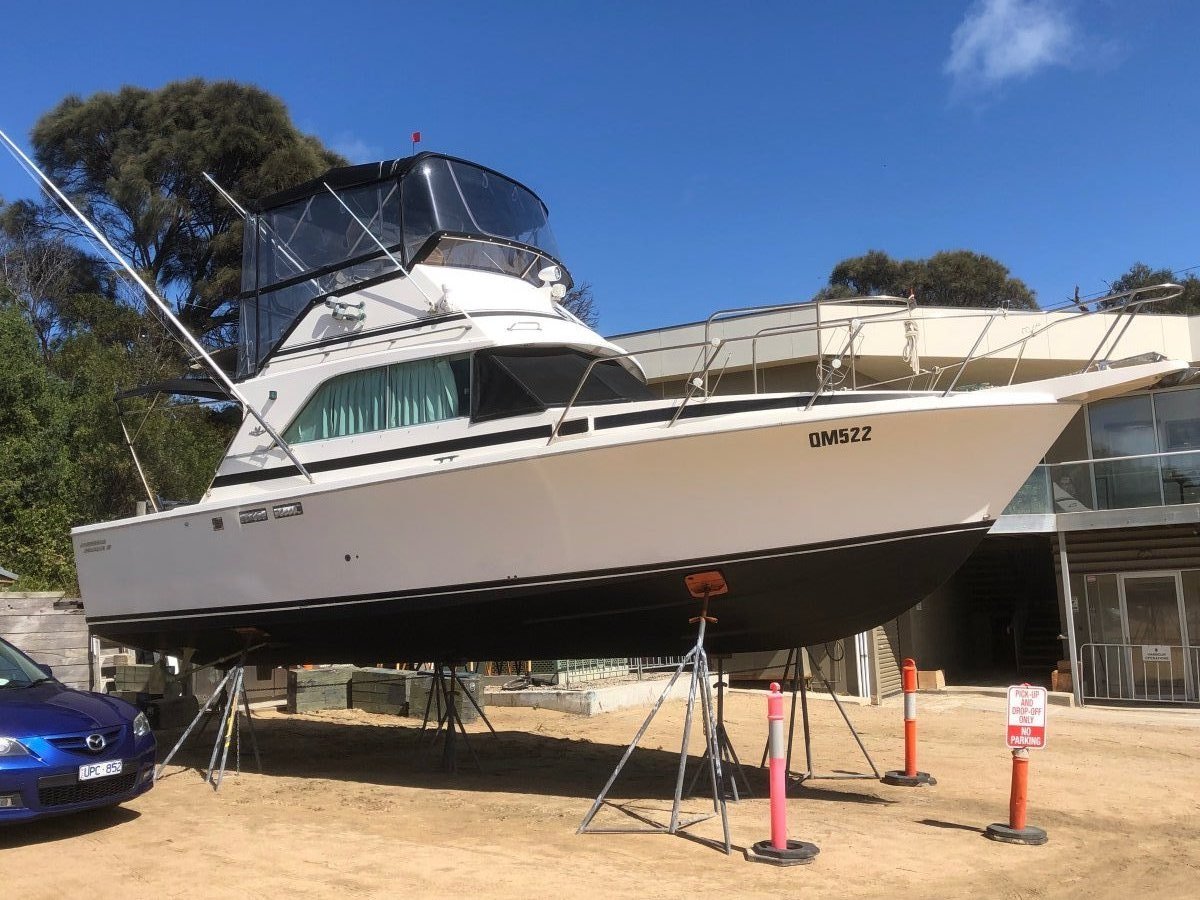 Caribbean 31 Flybridge