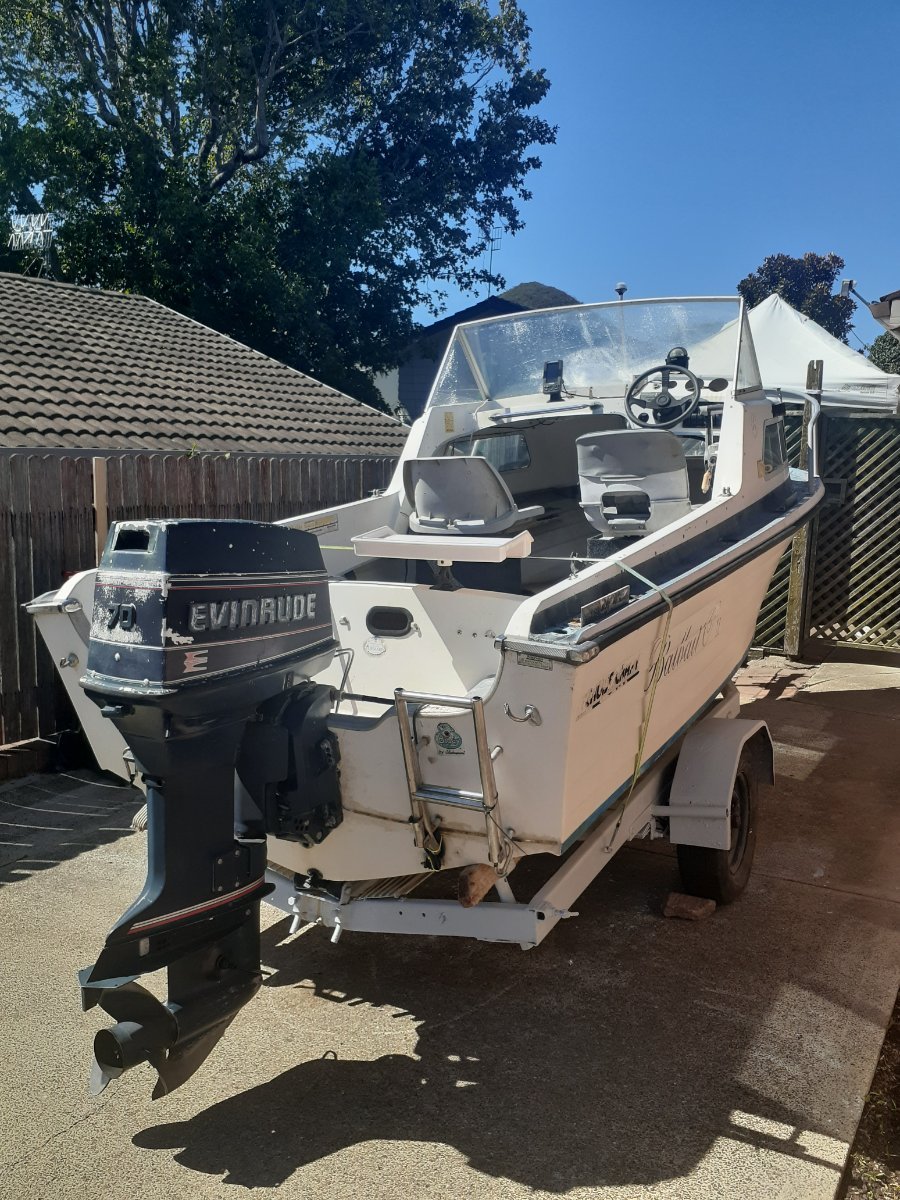 Used Cruise Craft Half Cabin Runabout 4.5m 70hp Evinrud for Sale