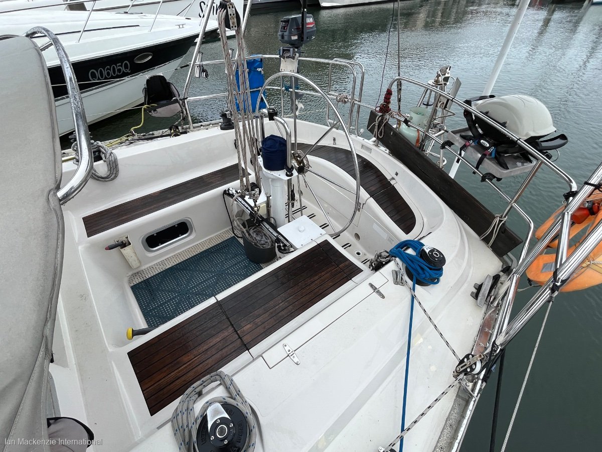 CS Yachts 40 Cruise Equipped