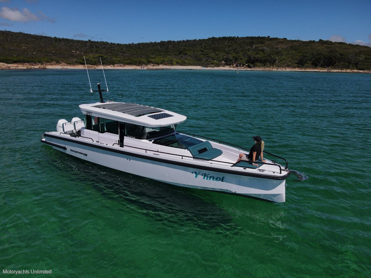 Axopar 37 Cross Cabin *** Just 40 Hours Old!! *** Power Boats Boats