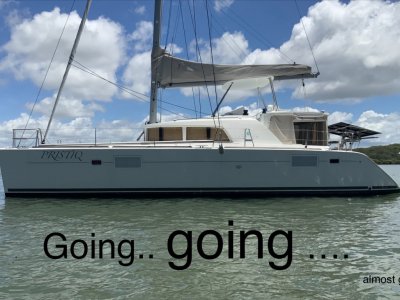 Lagoon 440 Owners version