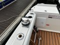 Trophy 2503 Centre Console " BOW THRUSTER ":Electric Pot winch
