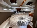 Cutwater 302 Sport Coupe "" FULLY OPTIONED FROM FACTORY "":Master Cabin with island Bed