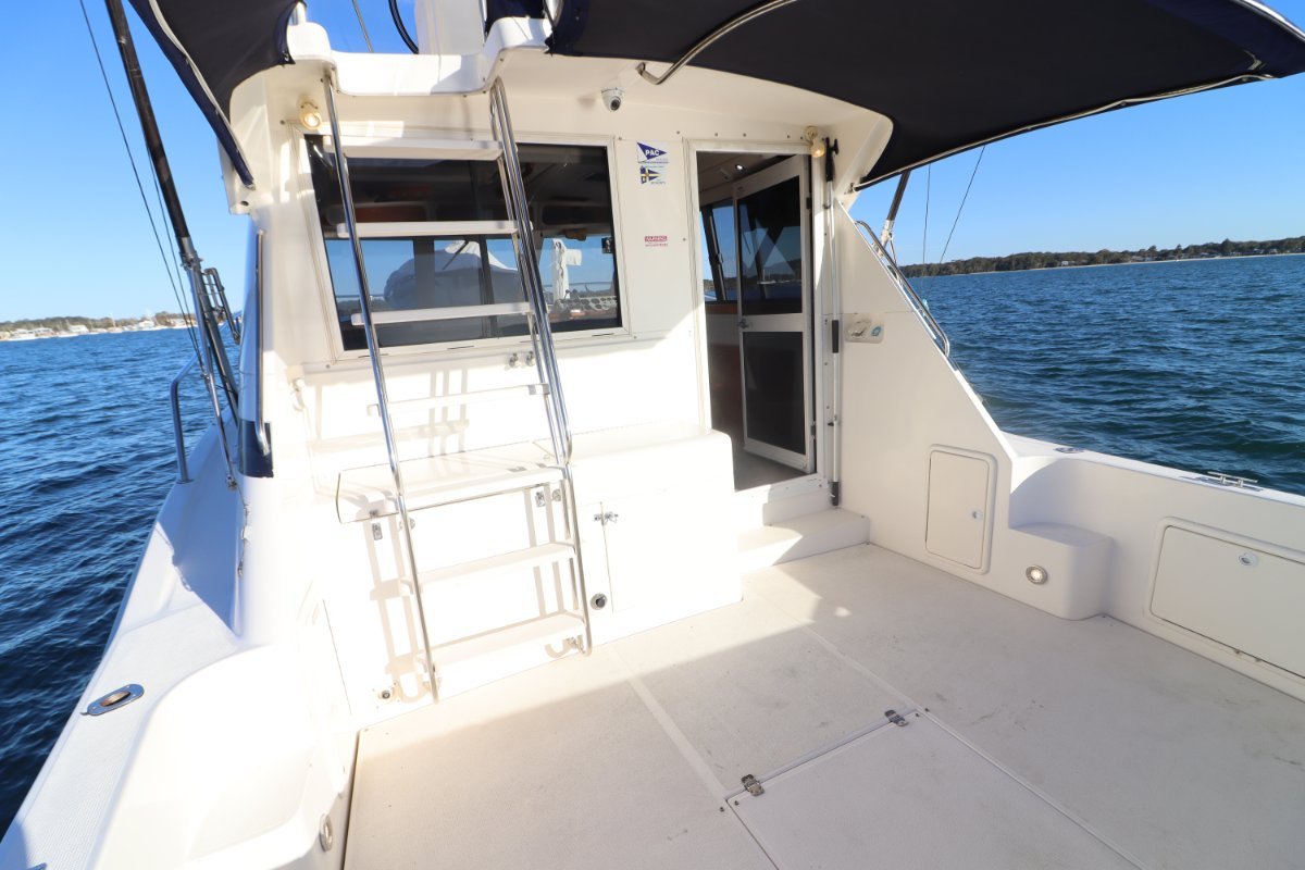 Riviera 36 Platinum Flybridge Power Boats Boats Online for Sale