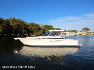 Riviera 3000 Offshore *** I CANT FAULT IT *** $209,999 ***