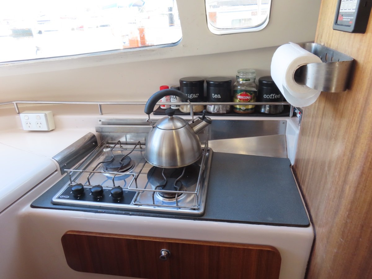 Fountaine Pajot Bahia 46 Extensive Inventory And Low Hours Engines