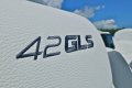 New Cruisers Yachts 42 GLS OB