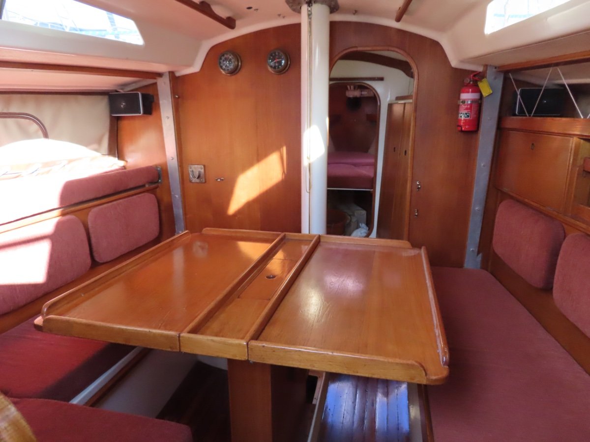 Used Nantucket 31 Quality Cruiser/racer, Impressive Performance! for