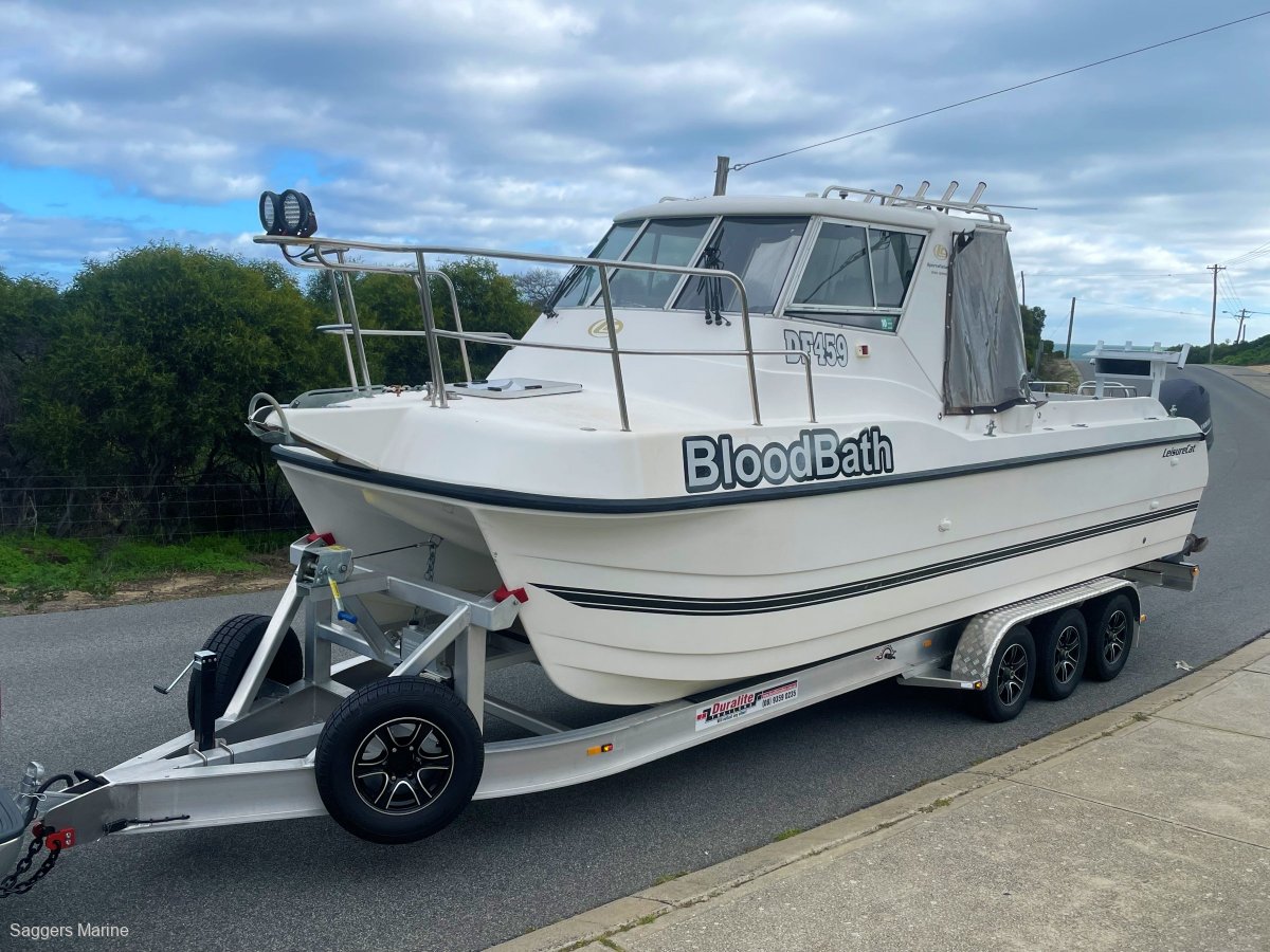 Find store used boats