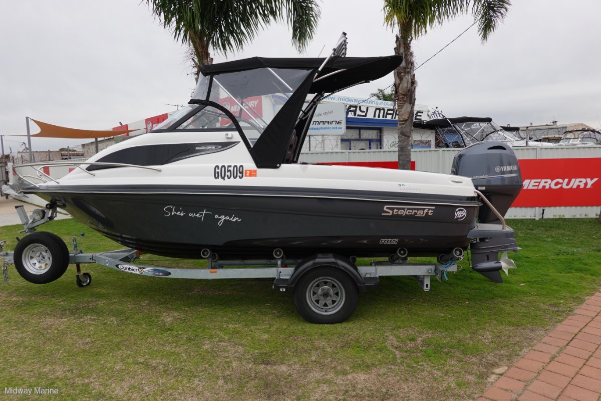 Stejcraft 580 Islander