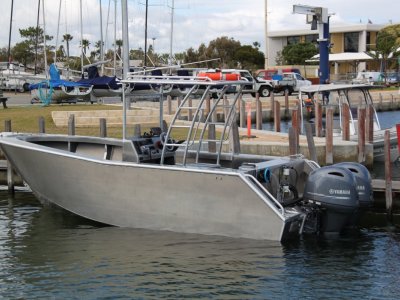 Saltwater Commercial Boats 6.5 Centre Console