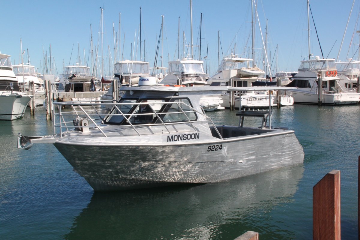 Saltwater Commercial Boats 8.0 Hardtop