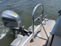 Runaway Bay Pontoon Boats 25 Tri-hull