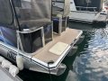 Runaway Bay Pontoon Boats 25 Tri-hull:anchor locker in bow