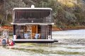 Minshadem Houseboat Holiday Home on Lake Eildon:Minshadem on Lake Eildon