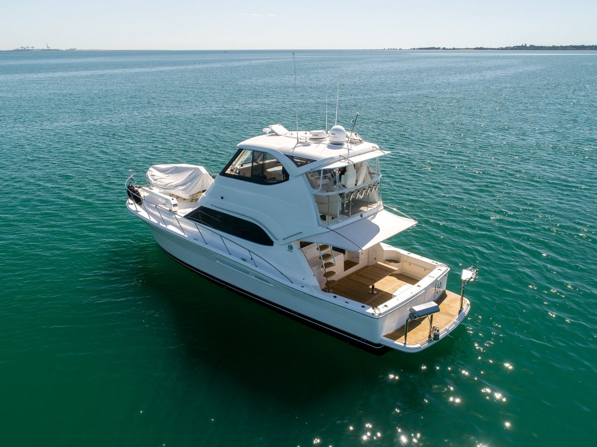 Used Riviera 47 Enclosed Flybridge for Sale | Boats For Sale | Yachthub