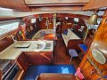 Gulfstar 50 Mk II:Centre cockpit