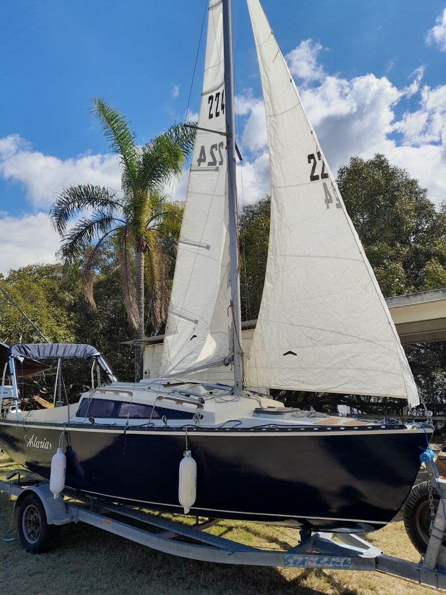 Boomerang Trailer Sailer