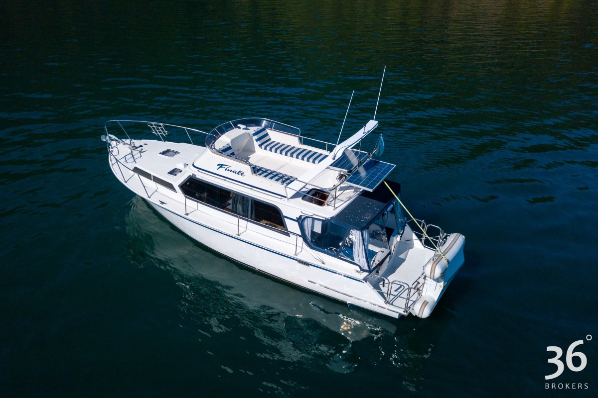 Salthouse Coastal 32 Power Boats Boats Online for Sale Fibreglass