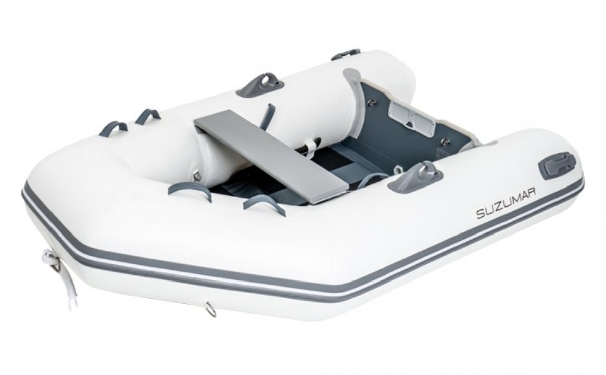 Suzumar 240 Slatdeck Includes a Suzuki 2.5HP outboard motor