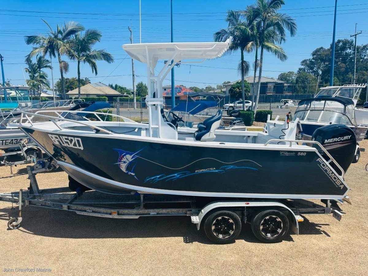 Formosa 580 Classic Mk4 Plate Sided Centre Console Trailer Boats
