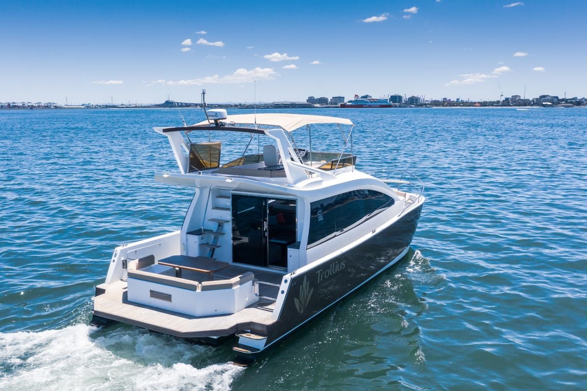 Angelman TRI Hull 49ft